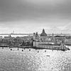 XXL Panorama der Stadt Venedig in Italien in schwarz-weiß von Manfred Voss, Schwarz-weiss Fotografie