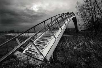 brug naar nergens II van Bert-Jan de Wagenaar