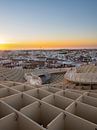 Zonsondergang vanaf de Metropol Parasol | Reisfotografie Sevilla van Teun Janssen thumbnail