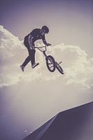 L'apesanteur sur deux roues - le BMX à la perfection