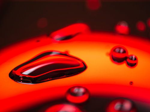 Kunstdruppels met kleur