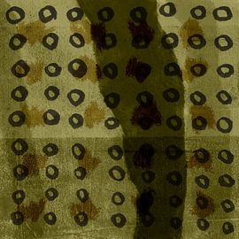 Abstract pattern in black and brown on green tobacco. by Dina Dankers
