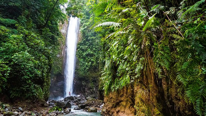 Chute d'eau aux Philippines (horizontal) par Jessica Lokker