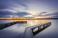 2 Landungsbrücken am Veere-See bei Sonnenuntergang