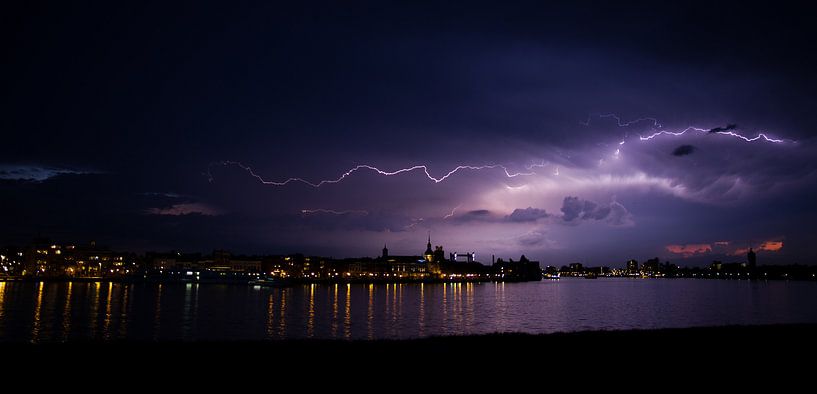 Orage, Dordrecht, Pays-Bas par Sebastiaan Terlouw