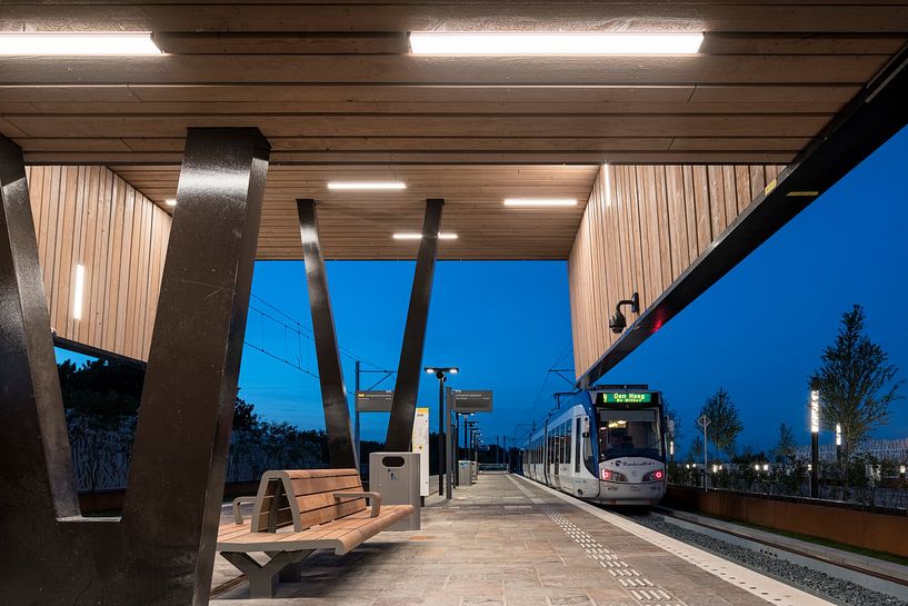 Station Lansingerland-Zoetermeer par Raoul Suermondt