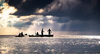 Travailler dur pendant une chaude soirée tropicale au Nicaragua (Corn Islands)