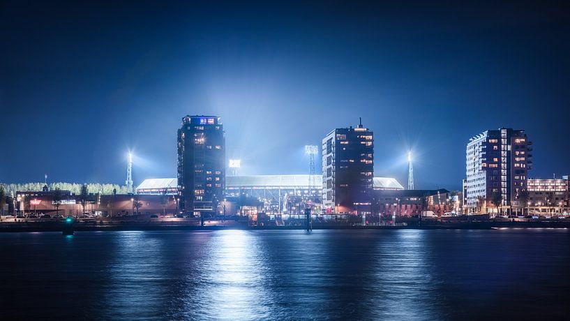 Feijenoord Stadion ‘de Kuip’ Kleur Panorama 16:9 van Niels Dam