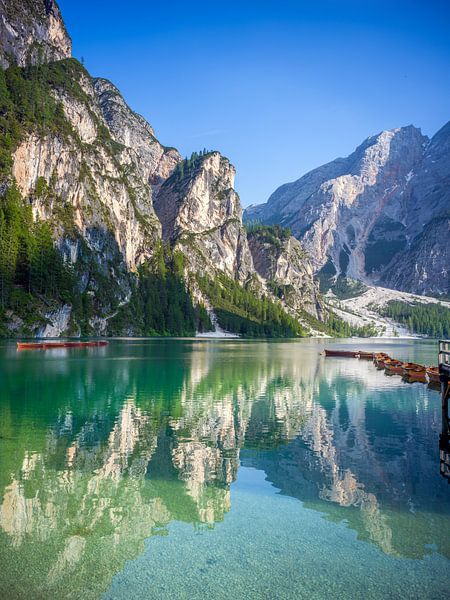 Pragser Wildsee - une destination de rêve dans les Dolomites par t.ART
