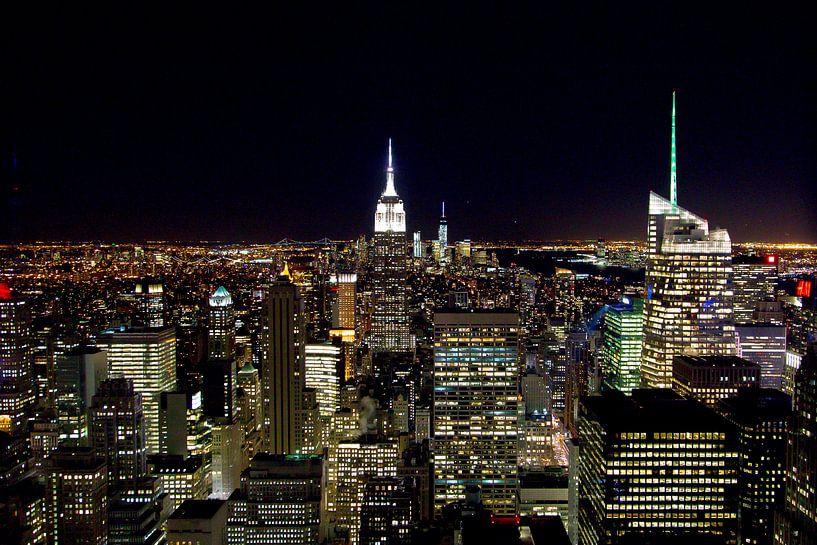 Manhattan by night van Sjoerd Tullenaar