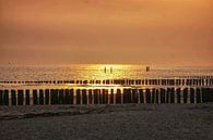 Zoutelande zonsondergang van Angela Wouters thumbnail