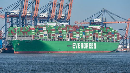Das Containerschiff „Ever Greet“ von Evergreen. von Jaap van den Berg