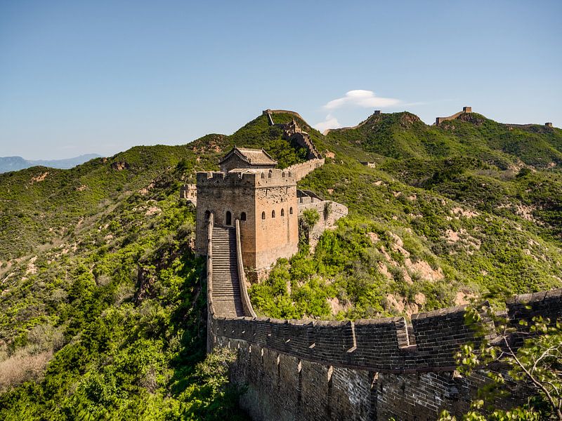 La muraille de Chine dans les collines par Stijn Cleynhens
