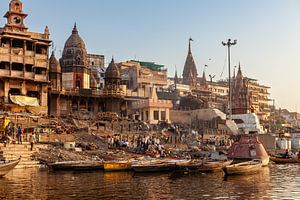 Die Ghats von Varanasi am Ganges