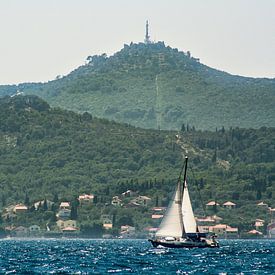 Sailboat in Croatia van Steffen Schöne