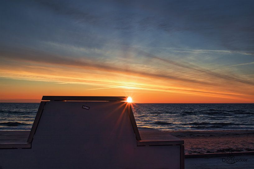 Sonnenaufgang über der Ostsee von Dorfworker