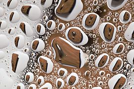 Drop-art von Huub Westendorp