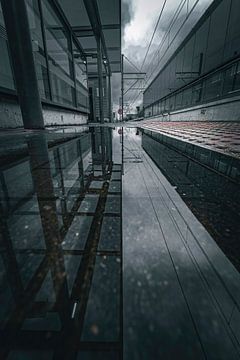 Reflection of the station by Robby's fotografie