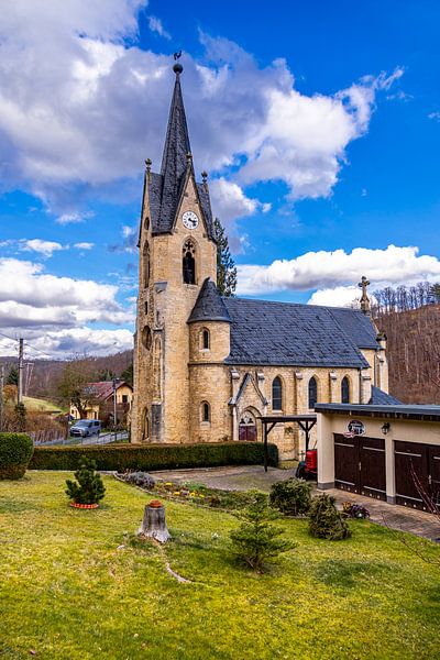 Voorjaarswandeling door de prachtige Saale vallei bij Dornburg-Camburg - Thüringen - Duitsland van Oliver Hlavaty
