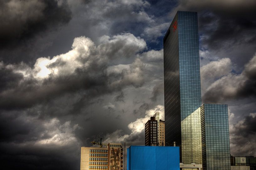 Rotterdam dark skies by Pieter Wolthoorn