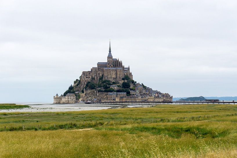 Le Mont-Saint-Michel by Gerben Bol