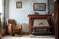 Sitting area in an abandoned house by Tim Vlielander thumbnail