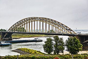 Die Waalbrücke bei Nijmegen (Kombination HDR und Malerei) von Art by Jeronimo