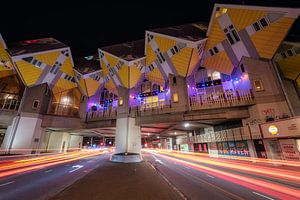 De Kubuswoningen in beweging