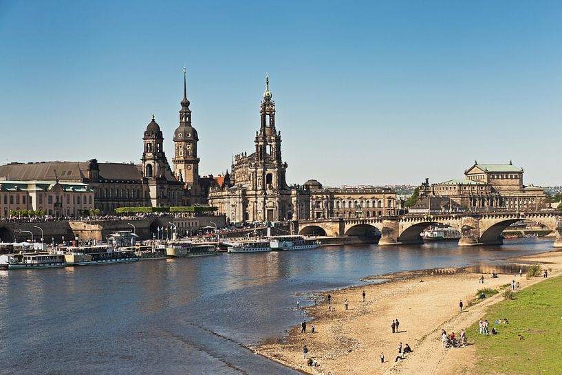 Dresden, Germany by Gunter Kirsch