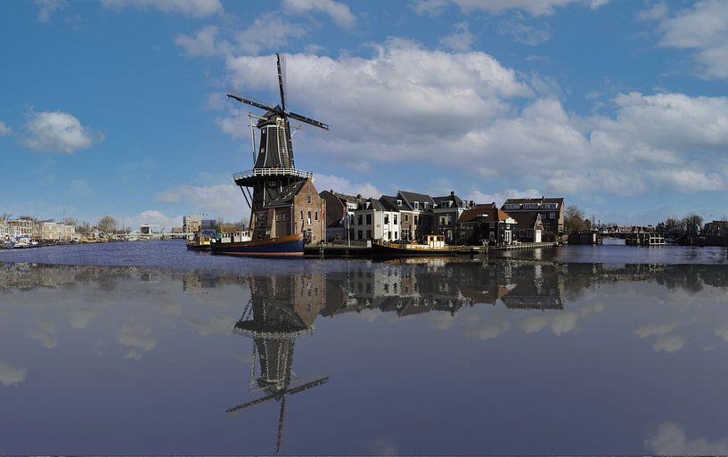 Haarlem Molen de Adriaan par Brian Morgan