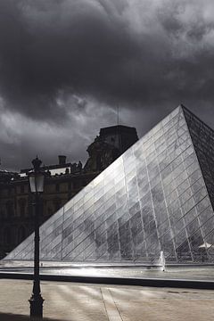 Le Louvre by Olivier Peeters