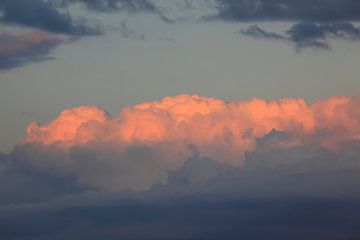 Bewolkte hemel van Thomas Jäger