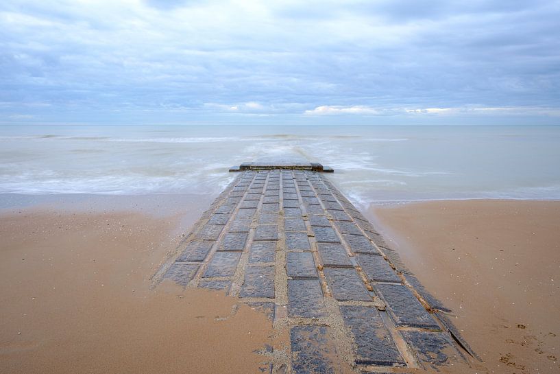 Breakwater by Johan Vanbockryck