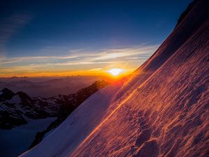 Lever de soleil sur les Ecrins
