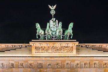 Quadriga bij nacht