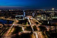 Panorama-Rotterdam-Nachtverkehr von Daan Kloeg Miniaturansicht