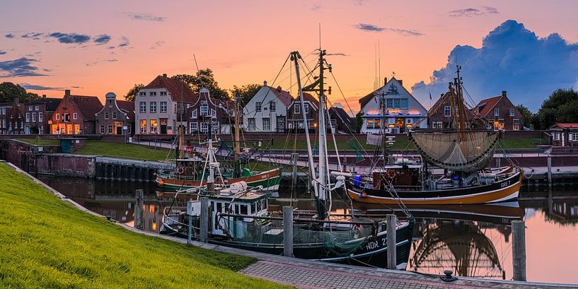 Panorama des Hafens von Greetsiel von Henk Meijer Photography