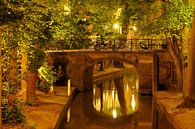 Quintijnsbrug over de Nieuwegracht in Utrecht van Donker Utrecht thumbnail