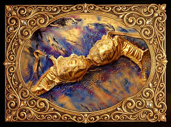 Königsgold & Baroque relief – Abstract silk still life in a ornate frame (fine art wall hanging)