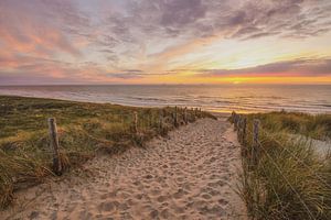 Strand, Meer und Sonne an der niederländischen Küste
