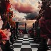 Schaakspel bij Zonsondergang - Surrealistische Droom van Surreal Media