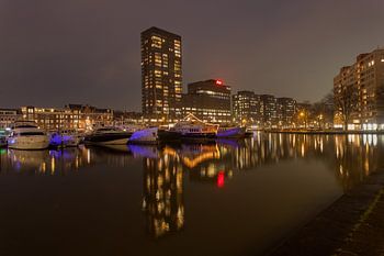 Rotterdam harbour Boerengat i n the night.
