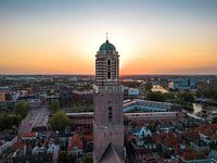 Drohnenaufnahme zeigt atemberaubenden Sonnenuntergang am Peperbus