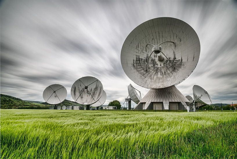Radio télescope par Roland Hoffmann