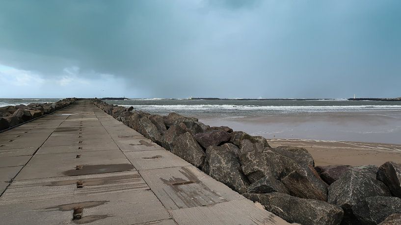 Pier by Bo Valentino