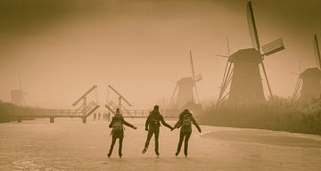 Schlittschuhlaufen am Kinderdijk von Rob Kempers  Nature-Art-Landscape Photography