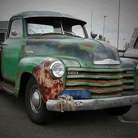 Battered up Betsy  van Titus Dingjan