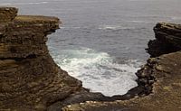 Kilkee Cliffs in Irland von Babetts Bildergalerie Miniaturansicht