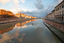 Pisa on the Arno towards evening by Marianne van der Zee
