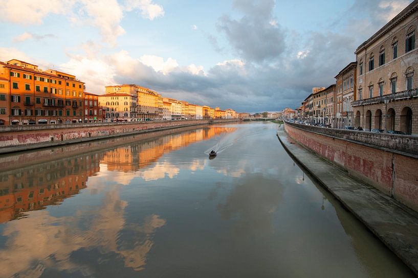 Pisa on the Arno towards evening by Marianne van der Zee